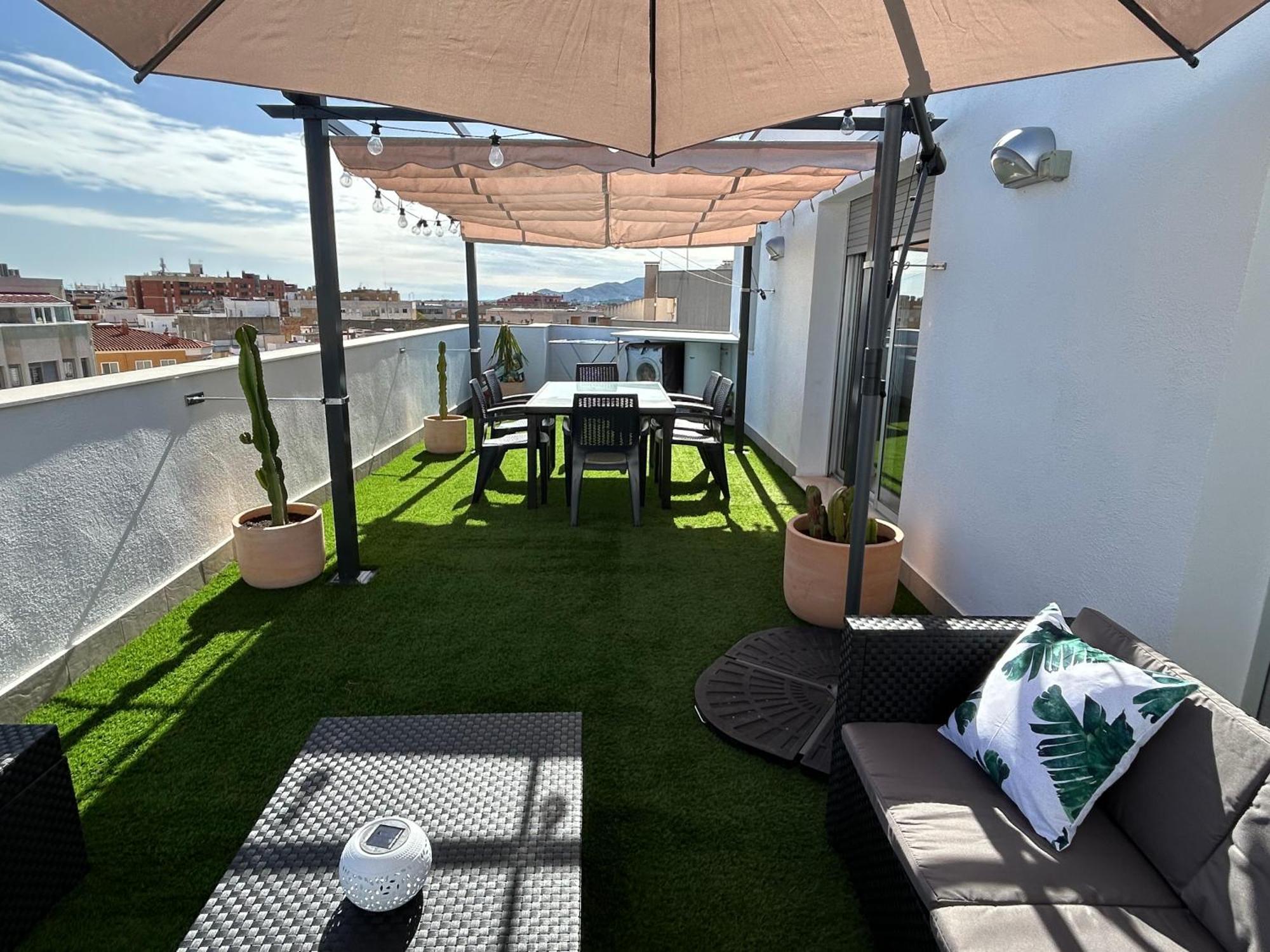 شقة Lo Balconet Del Delta. Atic-Duplex Vacacional. أمبوستا المظهر الخارجي الصورة