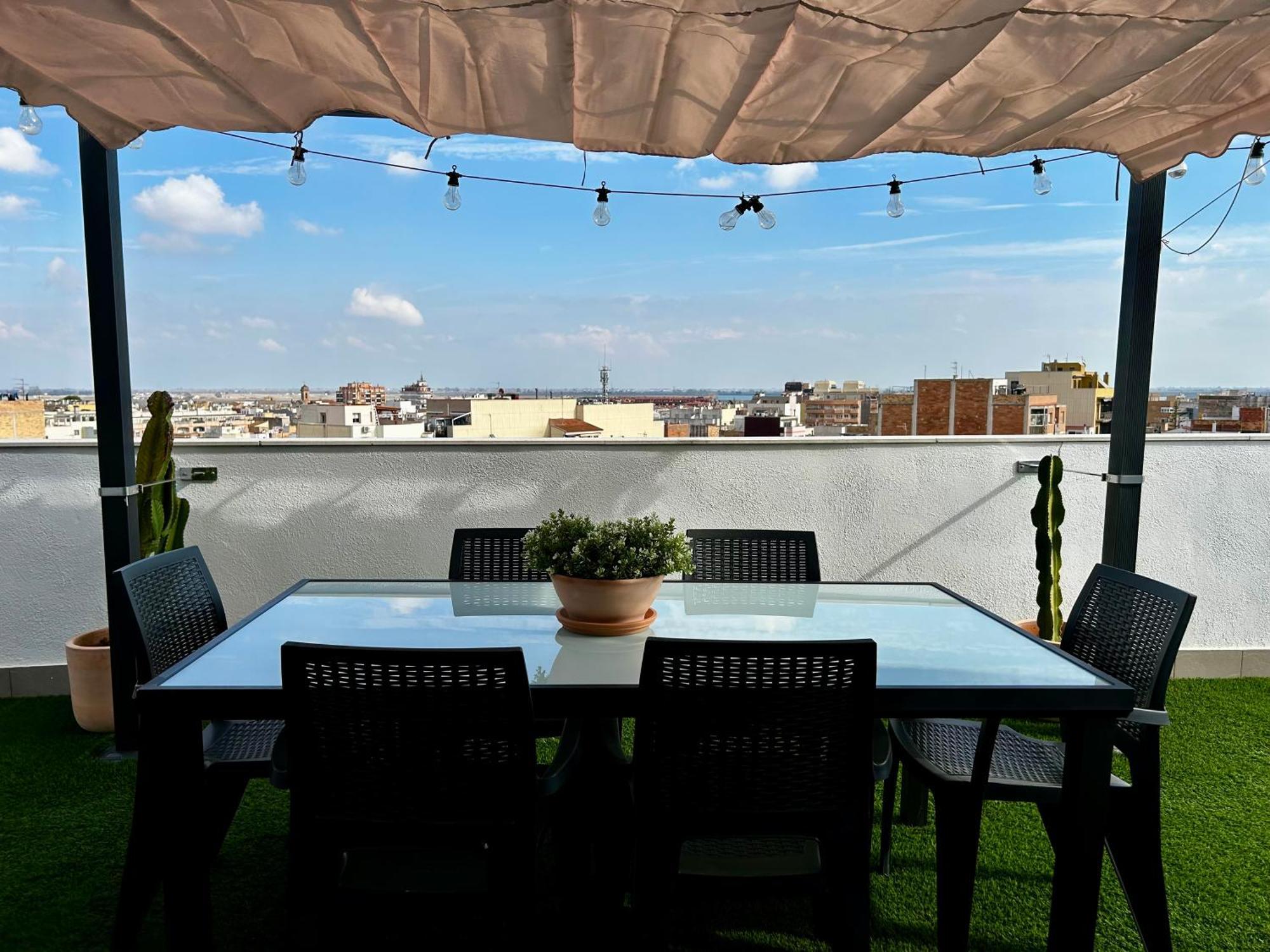 شقة Lo Balconet Del Delta. Atic-Duplex Vacacional. أمبوستا المظهر الخارجي الصورة